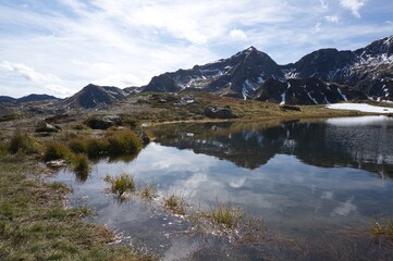Great lake of the Aragonese Pyrenees