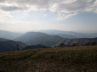 Monte Tsurugi, en el Valle de Iya, en la isla de Shikoku, Japón