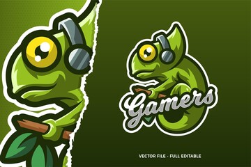 Green Chameleon Wear Headphone E-sports Game Logo Template