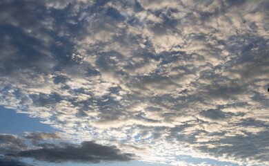 Obraz premium Sky with clouds with different lighting and very beautiful