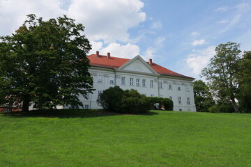 Fototapeta na wymiar Schloss Hohenzieritz