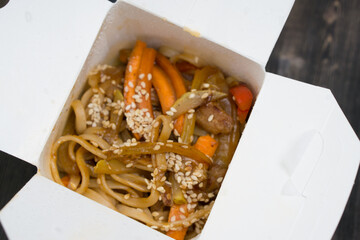 noodles wok japanese food sauce lunch meal restaurant