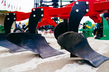 grinders. harvester devices for processing land and harvesting
