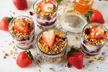 Dessert of homemade muesli, berries and yogurt