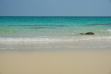Wide sandy beach, Clean white sandy beaches, calm sea, small waves and rocks, blue sky, Fresh air, Thailand beach, koh samet, 

