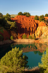 Otranto - La cava e il laghetto di Bauxite
