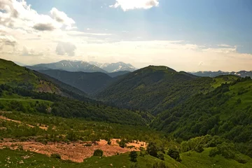 Fototapeten mountains in the mountains © Pavel