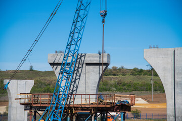 Construction of the interchange of a road bridge across the river