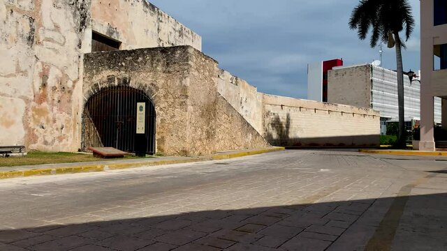 Midday timelapse at baluarte de Campeche