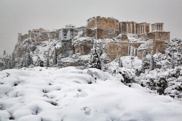 Fototapeta na wymiar Snow in Athens - Acropolis Propylaea