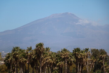 Fototapeta na wymiar View to Volcano Etna in Catania, Sicily Italy
