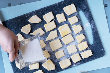 Recipe for making puff pastry cookies. A simple recipe - step by step. Instructions for making sweets.
