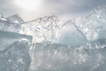 Stacks of drift ice piled up against the dutch coast with crystal clear sunlight © fotografiecor