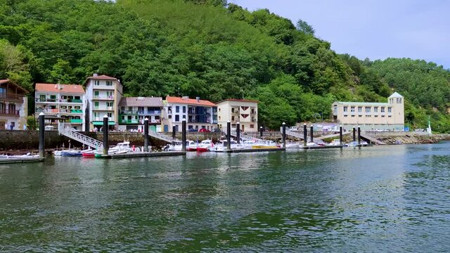 Pasaia San Juan or Pasai Donibane town, Jaizkibel Mountain range, Gipuzkoa province, Basque Country, Spain, Europe