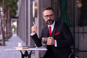 Caucasian Businessman, Businessman Smart People.