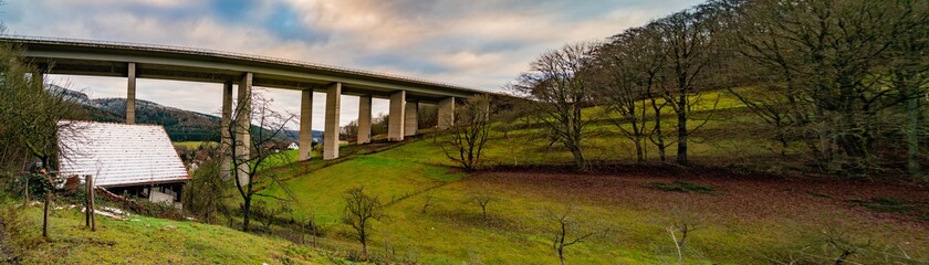 Br&uuml;cke in der Rh&ouml;n