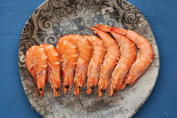 Raw red shrimps