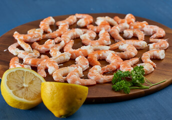 Unshelled raw prawns