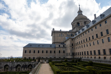 Fototapeta na wymiar Monasterio de El Escorial, Madrid, España