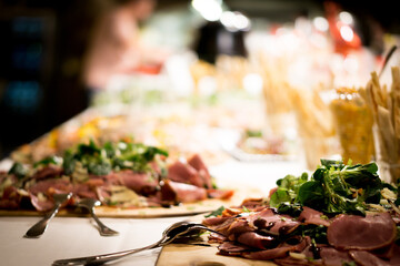 Teller mit Carpaccio vom Rind