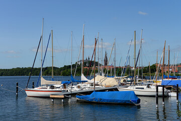 Fototapeta na wymiar Sportboothafen Plön am See