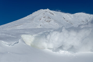 北海道　大雪山旭岳の冬の風景
