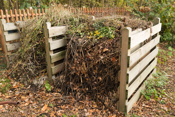Kompost im heimischen Garten