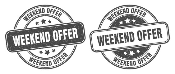 Obraz premium weekend offer stamp. weekend offer label. round grunge sign