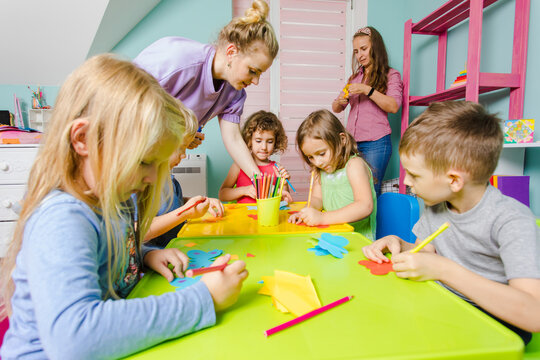comprehensive development of preschoolers at the art school
