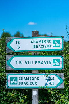 Bicycle tour and route signs, Loir-et-Cher Department, The Loire Valley, France, Europe