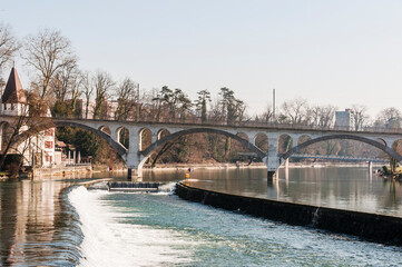 Bremgarten, Reuss, Eisenbahnbrücke, Reuss, Fluss, Altstadt, Altstadthäuser, Reussufer, Aargau,...
