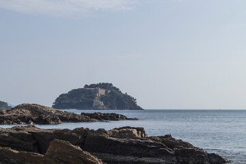 Fort de Br&eacute;gan&ccedil;on