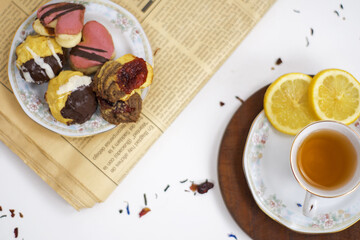 Retro-vintage porcelain tea sets