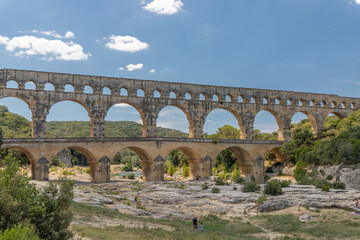 Obraz premium Pont du gard, famous old roman acqueduct, Nimes, France, Europe