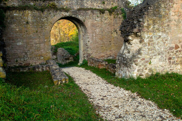 Alte Burgruine