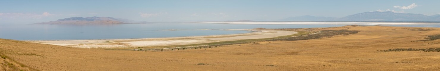 Fototapeta premium The Great Salt Lake landscape
