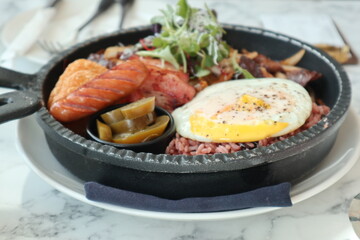 계란소시지스테이크