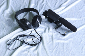 photo, video, and recording equipment include microphones, heaphones