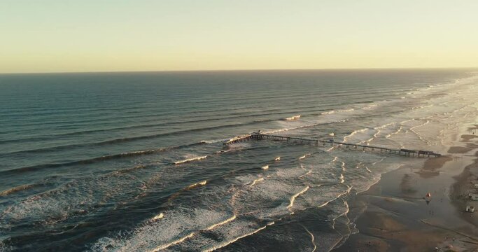 waves ocean sunset calm relax platform deck pier
cap&atilde;o da canoa