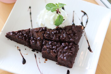 Brownie cake in a white plate.