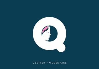Obraz premium White and pink color of Q initial letter with women face shape