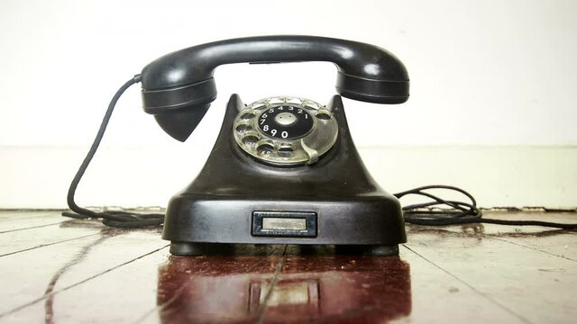 vintage black phone ringing slaw to fast loop 