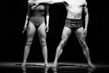 modern ballet couple