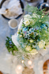 Gedeckter Tisch für eine Hochzeit und Muttertag Festival 