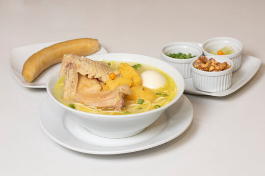 Caldo de Gallina