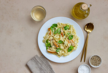 Italian fetuccini alfredo pasta with chicken. National cuisine. Healthy eating.