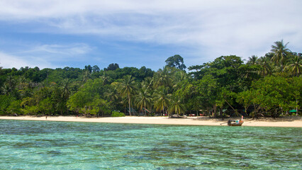 Beautiful beach and corals on Koh Kradan (Trang, Thailand)