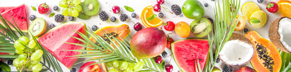  Assorted fruits and berries