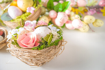 Fototapeta na wymiar Easter eggs festive background