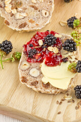 Fluffy granola rolls with blackberries and jam picture 01